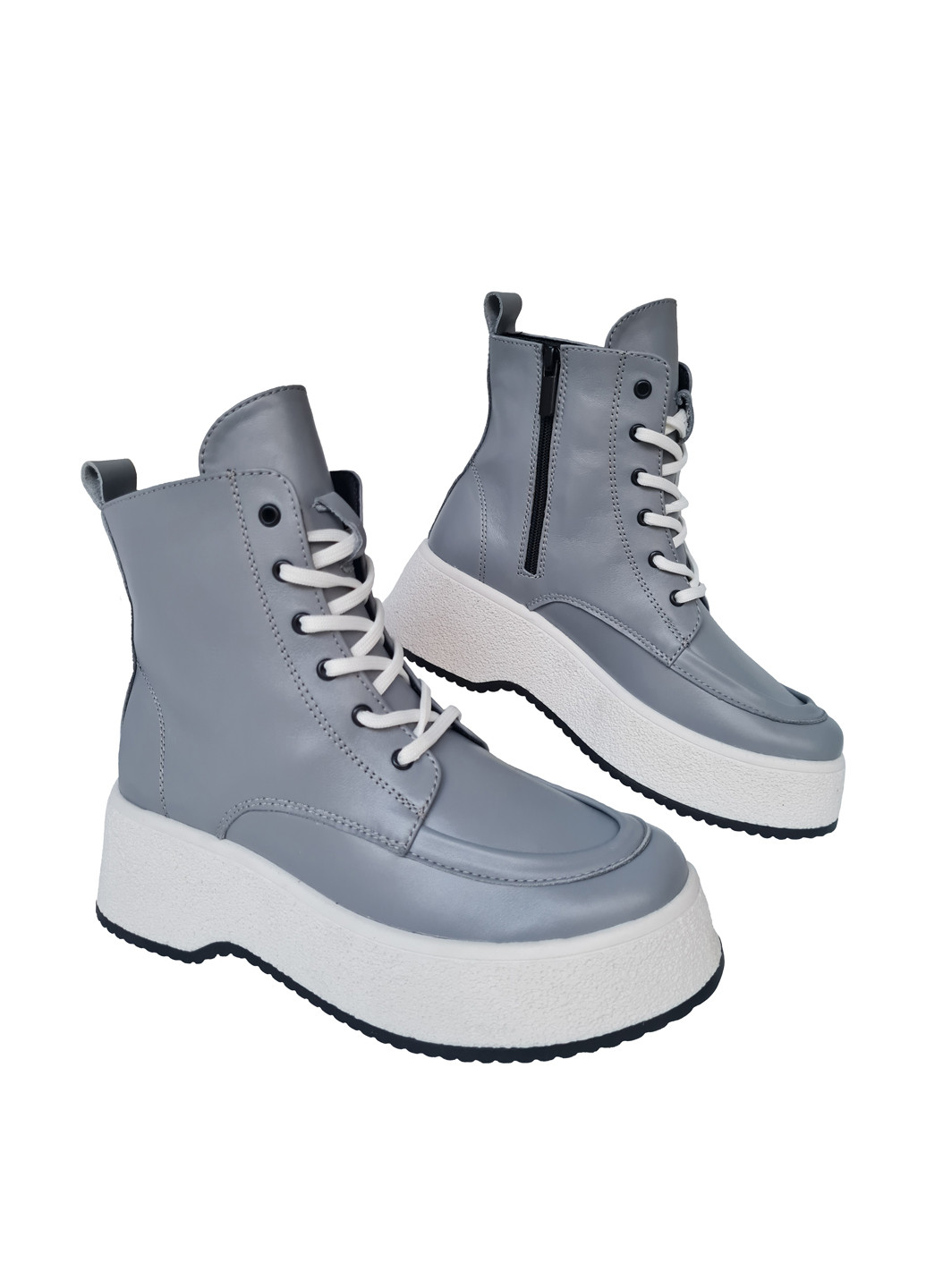 Осенние ботинки Benz без декора