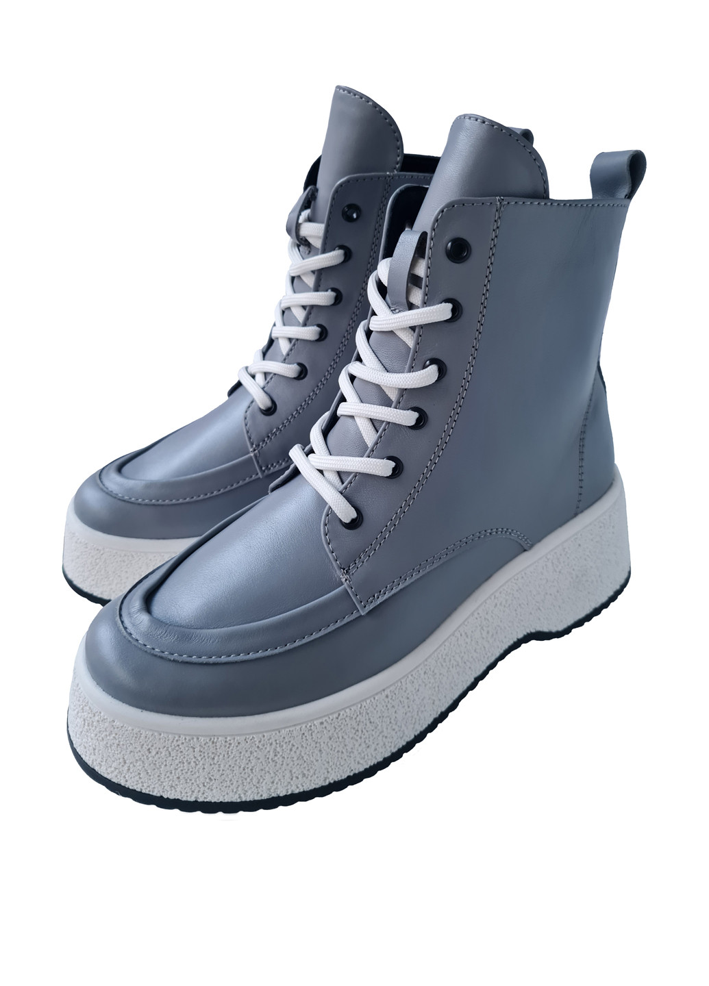 Осенние ботинки Benz без декора