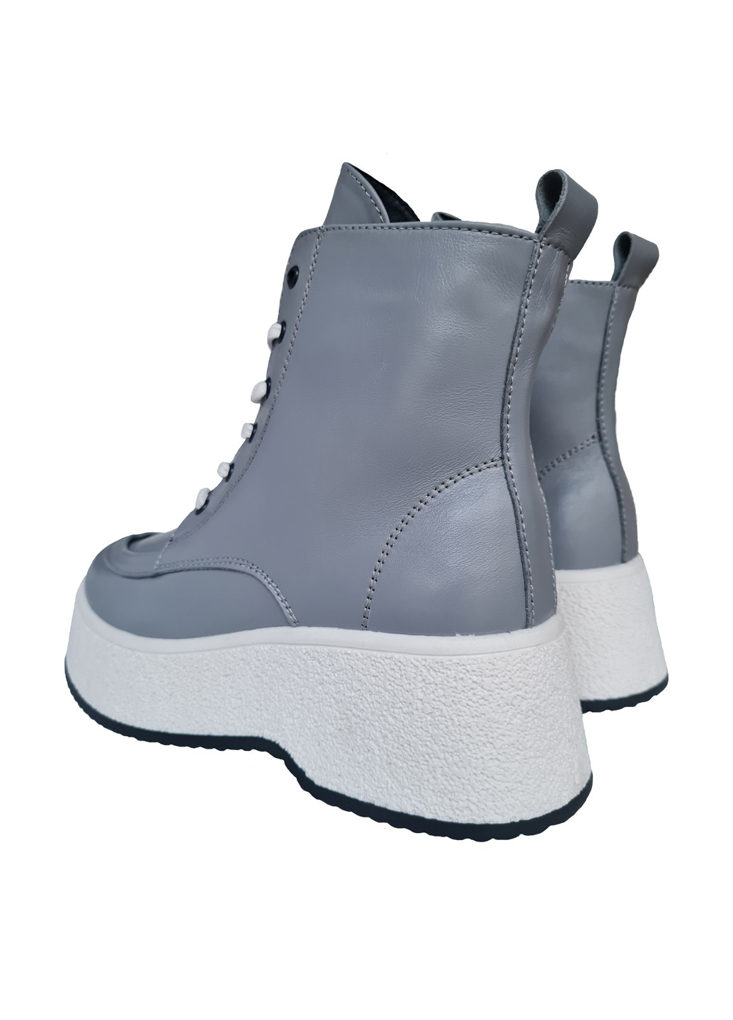 Осенние ботинки Benz без декора