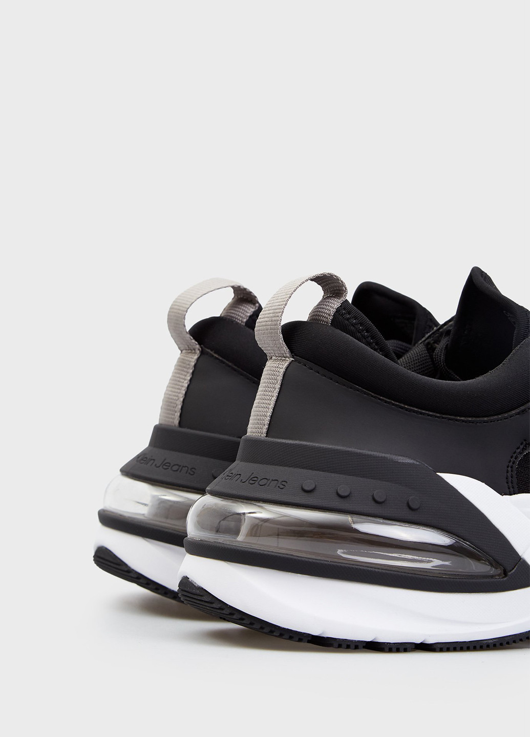 Черно-белые летние кроссовки Calvin Klein Jeans