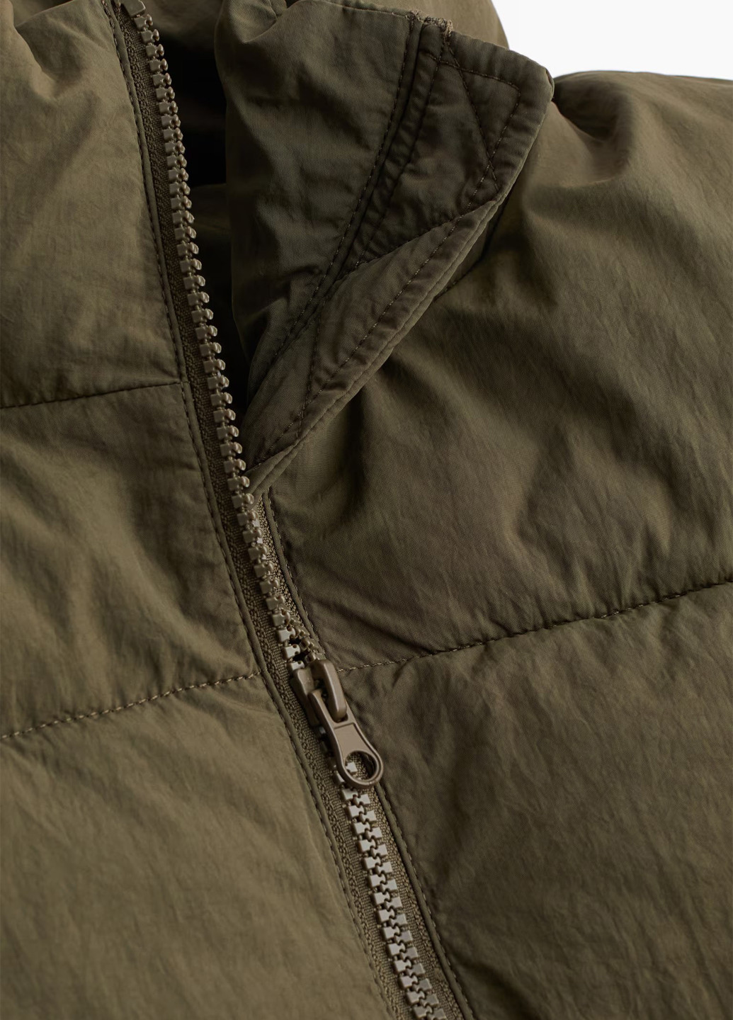 Оливковая (хаки) демисезонная куртка H&M