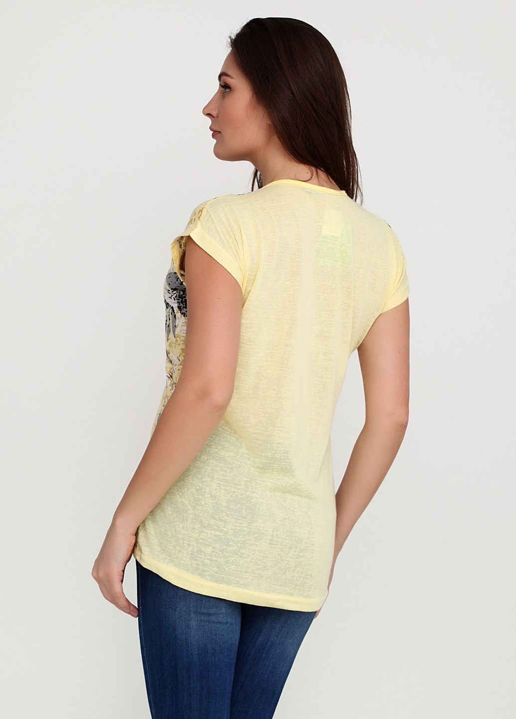 Светло-желтая летняя футболка Diyamor