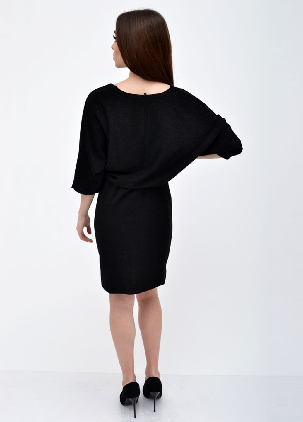 Черное коктейльное платье футляр Kamomile однотонное