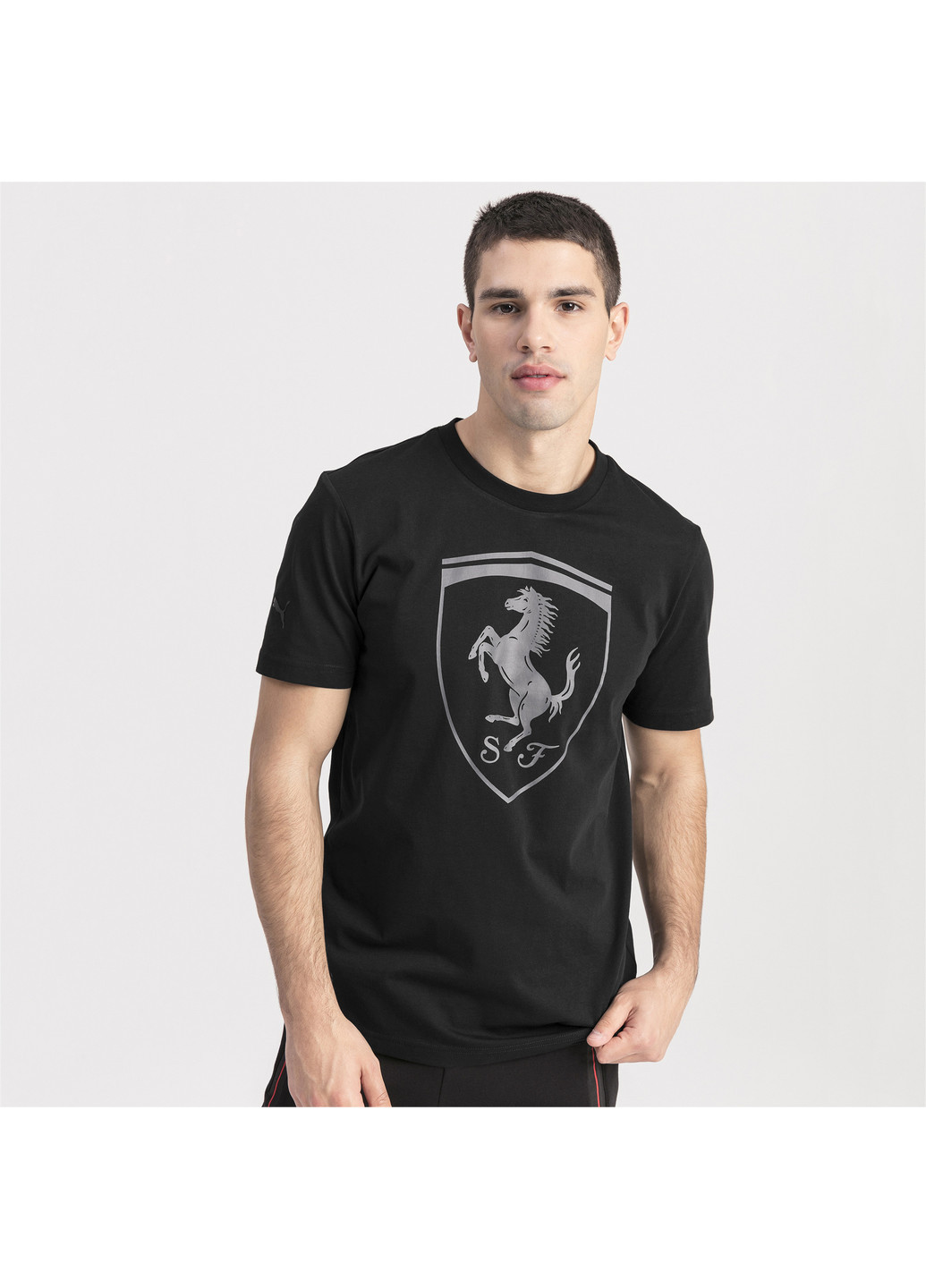 Черная демисезонная футболка Puma Ferrari Big Shield Tee