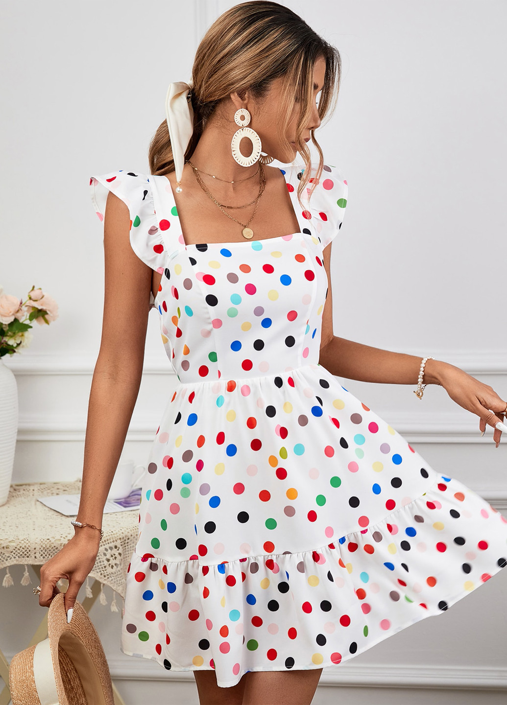 Белое кэжуал платье клеш, в стиле ампир, с открытой спиной SHEIN в горошек