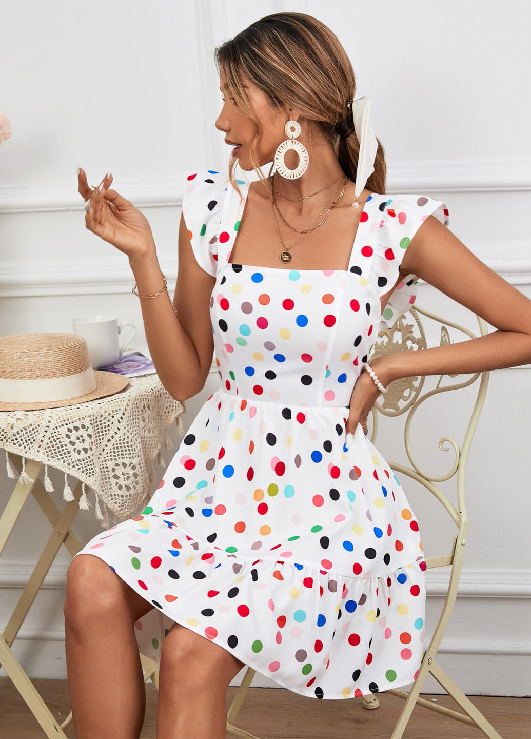 Белое кэжуал платье клеш, в стиле ампир, с открытой спиной SHEIN в горошек