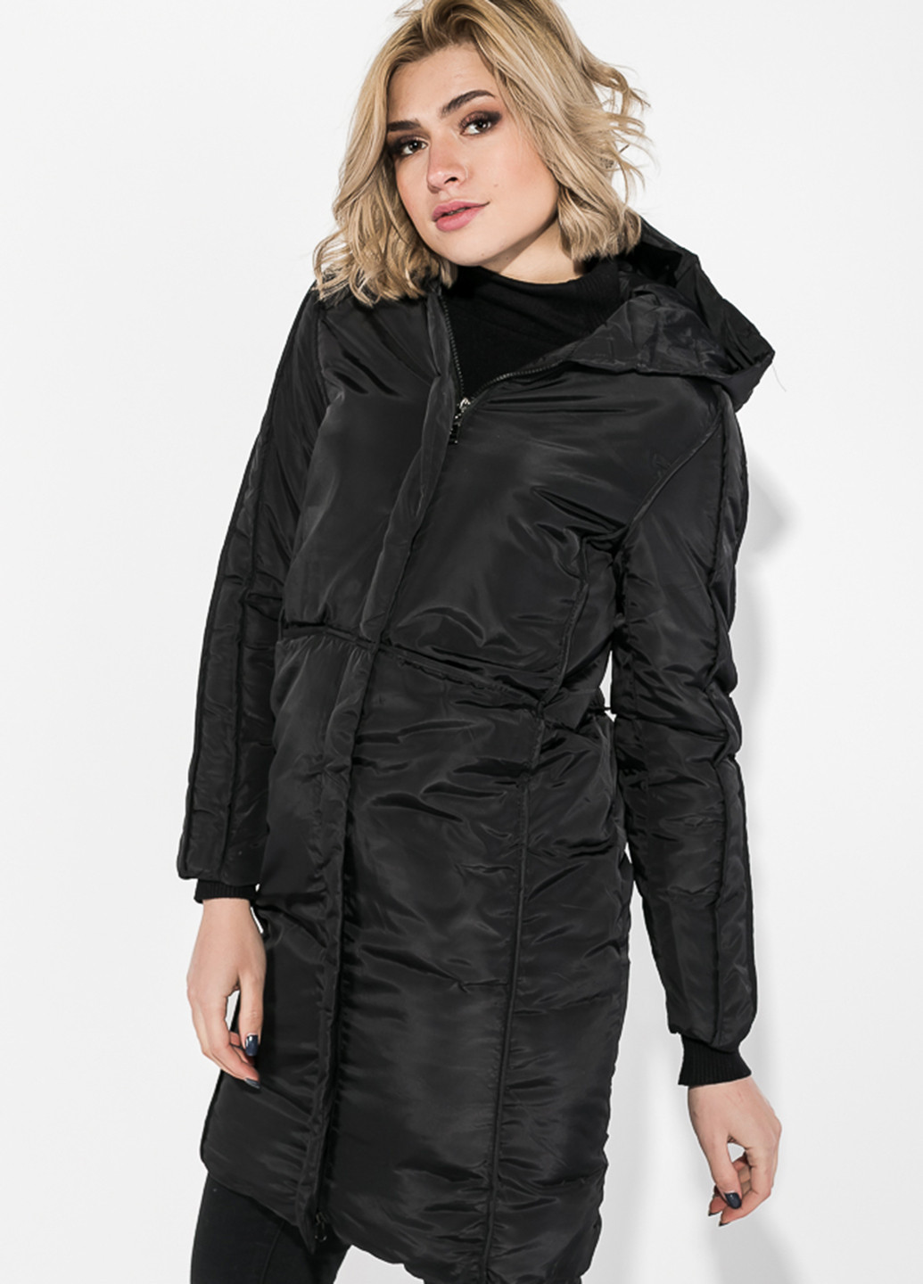Черная зимняя куртка Time of Style