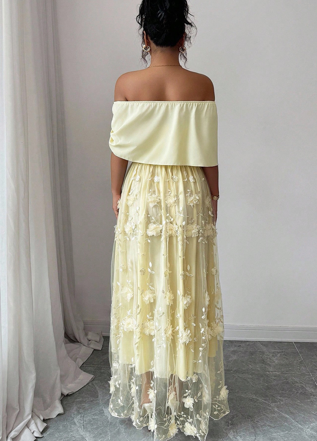 Світло-жовтий святковий сукня з відкритими плечима SHEIN однотонна