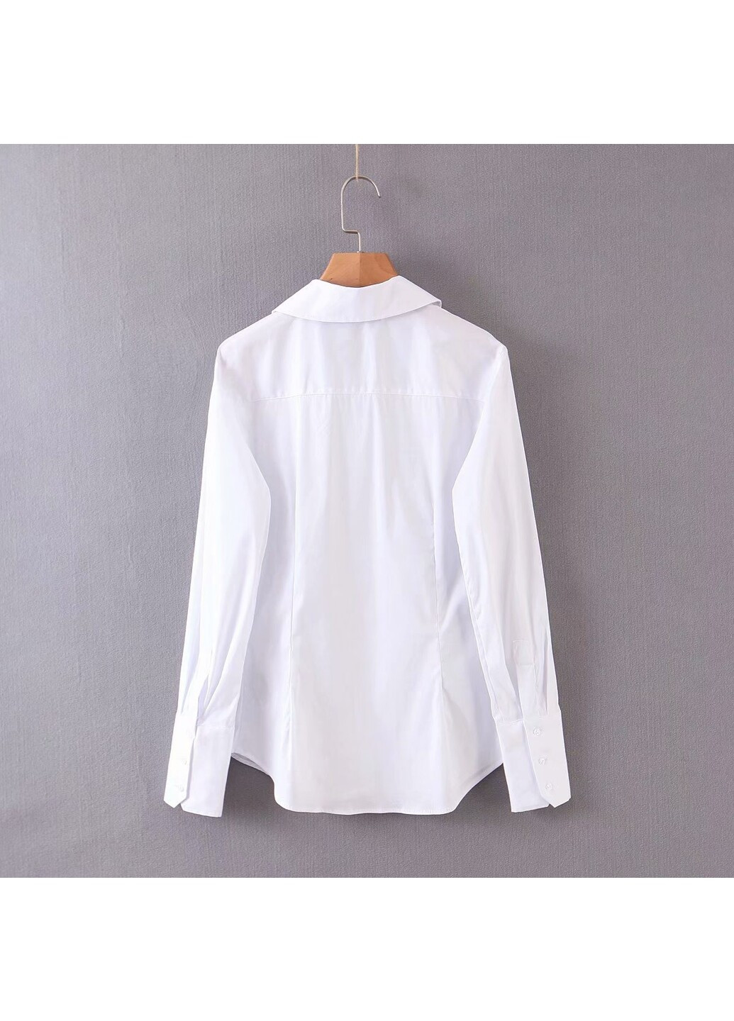 Белая кэжуал рубашка однотонная Berni Fashion