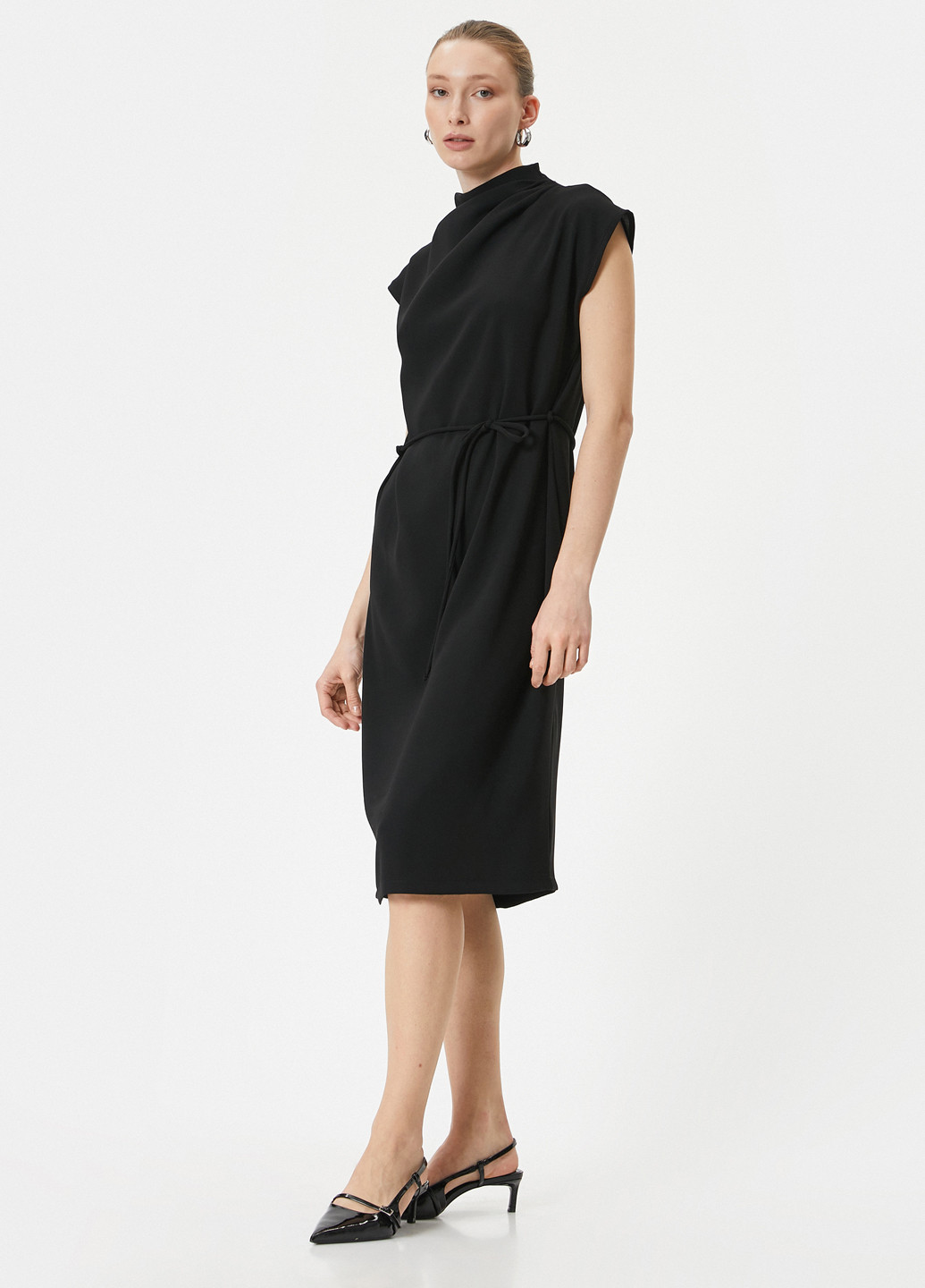 Черное кэжуал, деловое платье KOTON однотонное