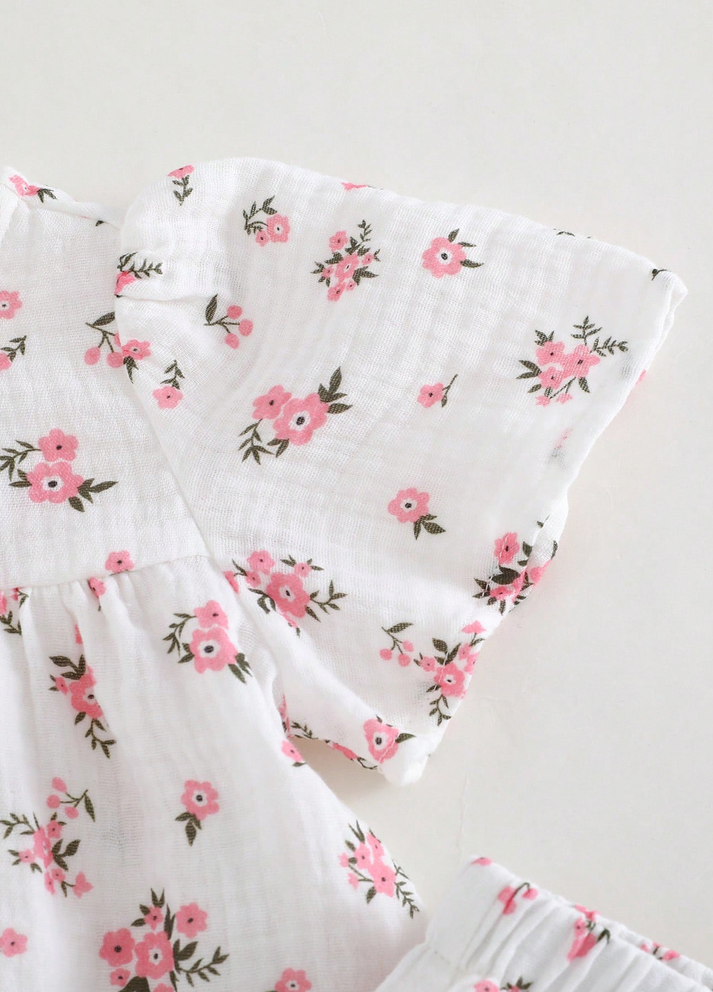 Світло-рожева всесезон піжама (футболка, штани) футболка + штани SHEIN