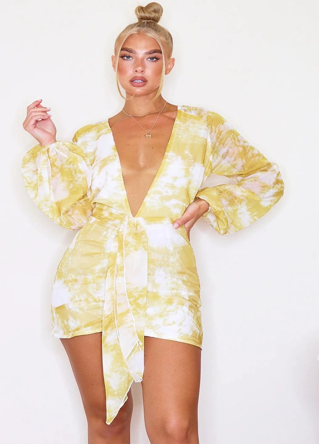 Жовтий кежуал сукня PrettyLittleThing однотонна