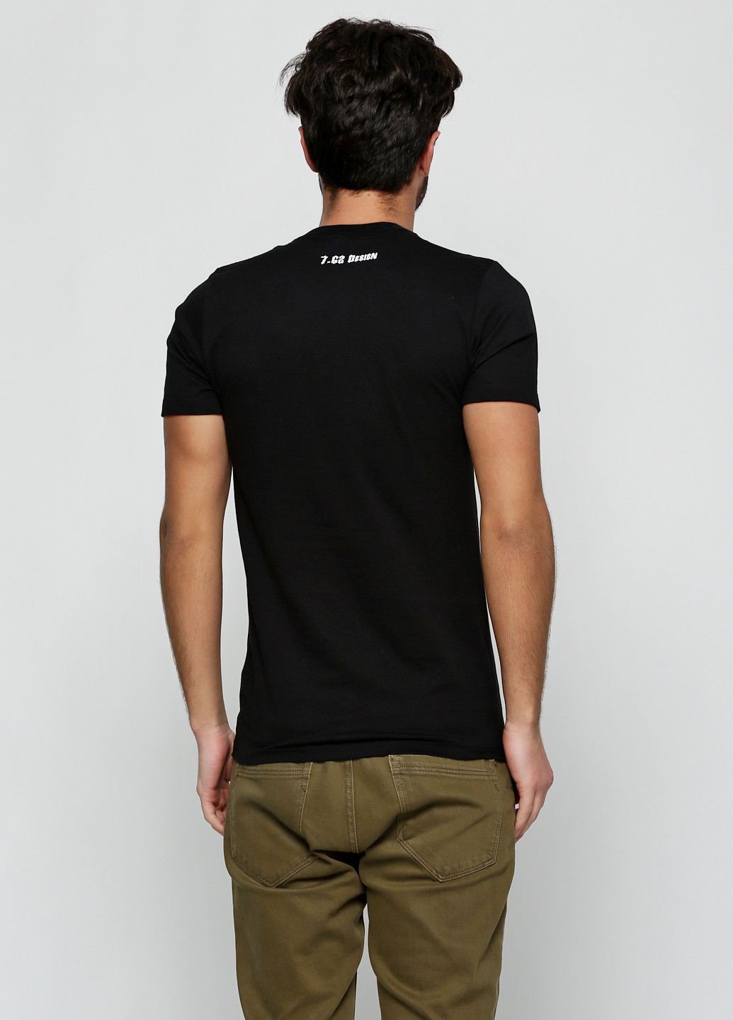 Черная футболка 7.62 Design
