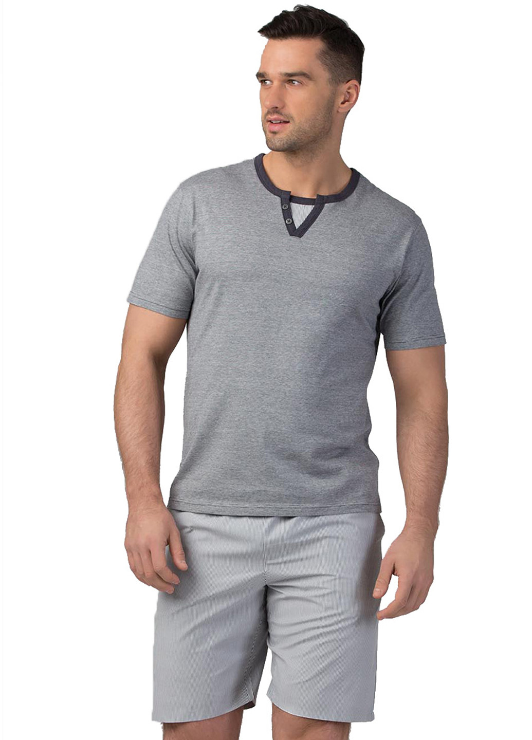 Сірий демісезонний комплект (футболка, шорти) Rossli