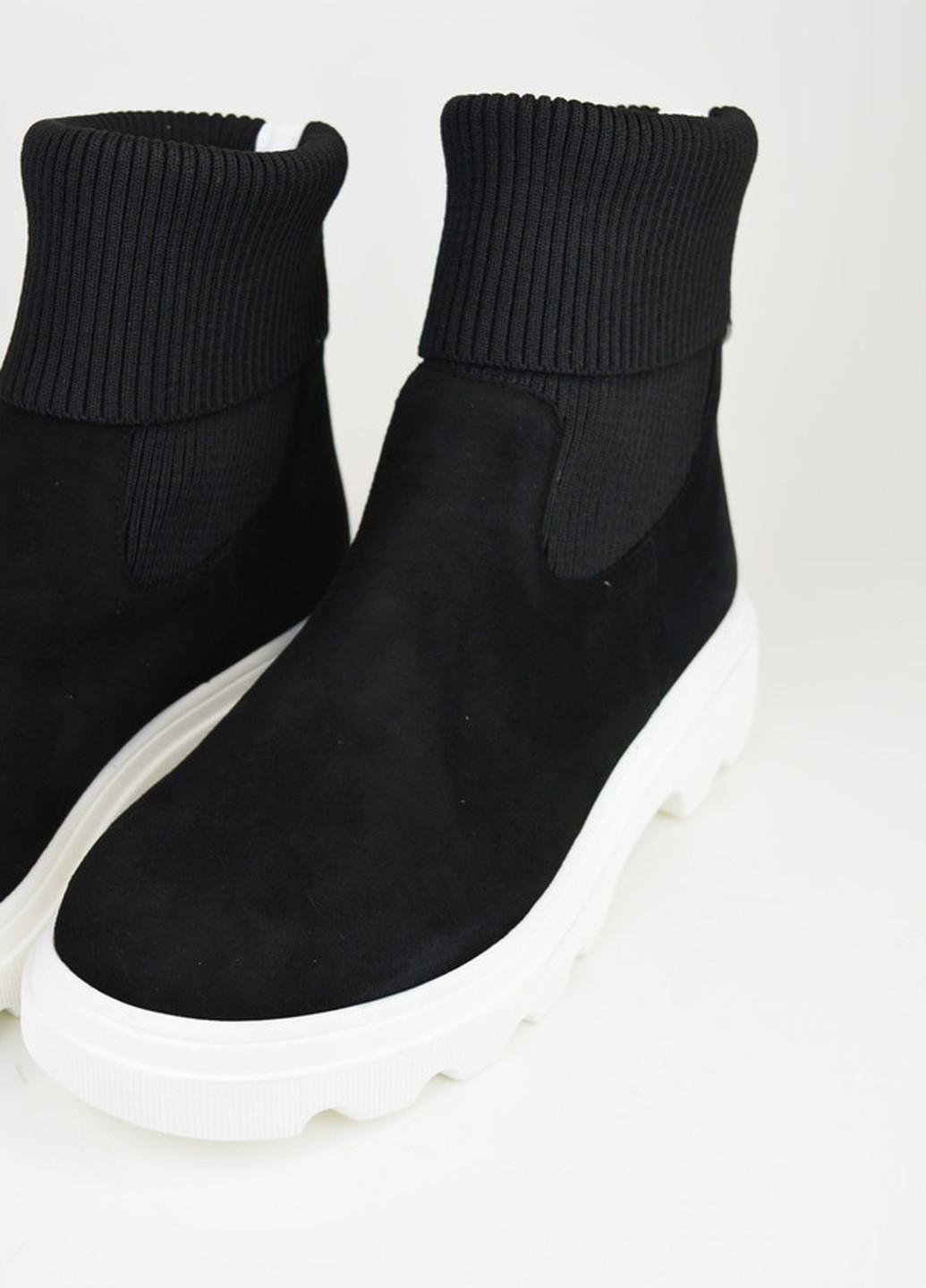 Осенние ботинки женские замша-стрейч RIPKA из натуральной замши