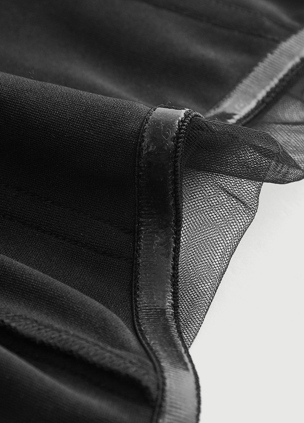 Чорна вечірня сукня бандо SHEIN однотонна