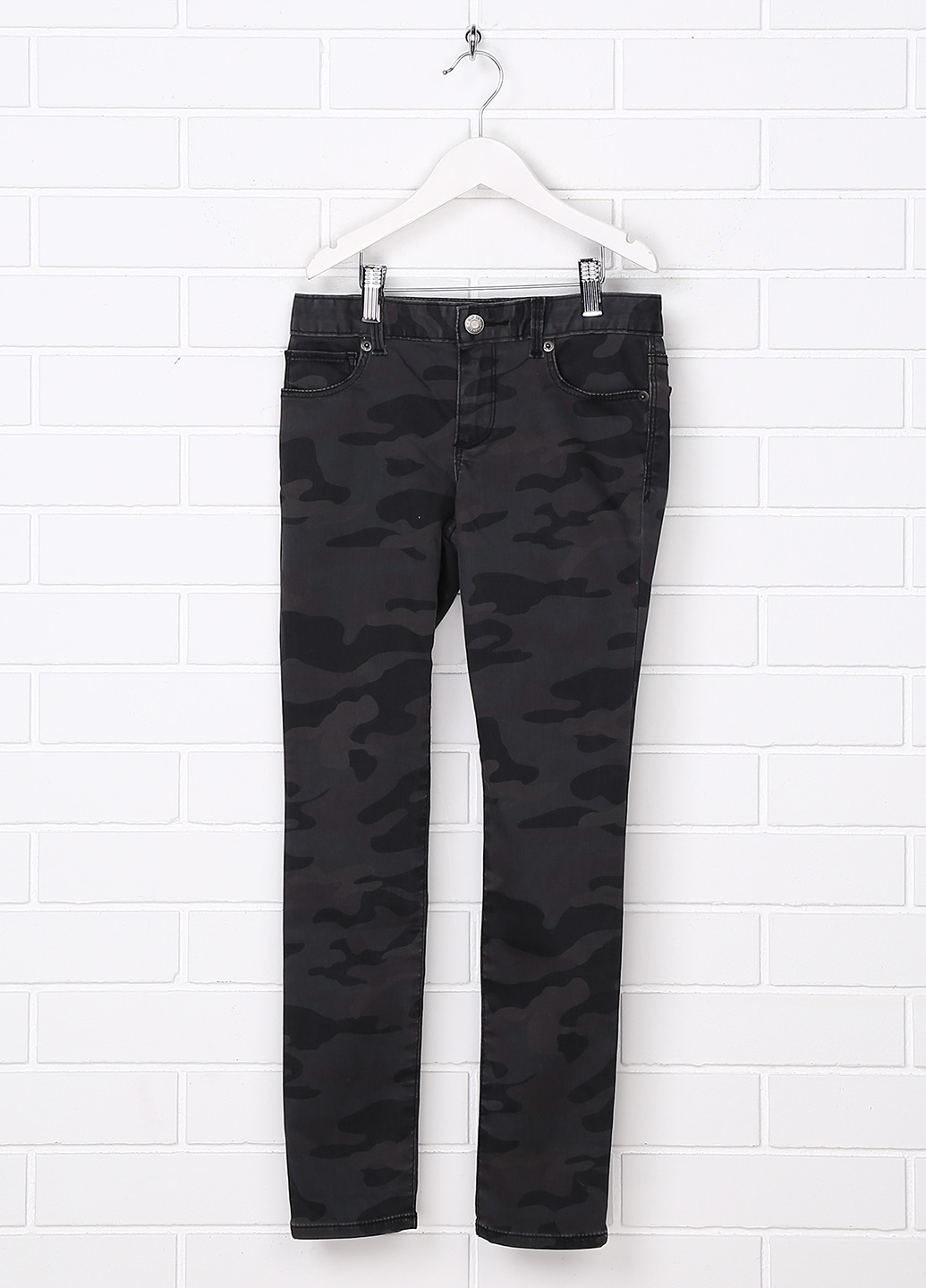 Темно-серые джинсовые демисезонные зауженные брюки Gap