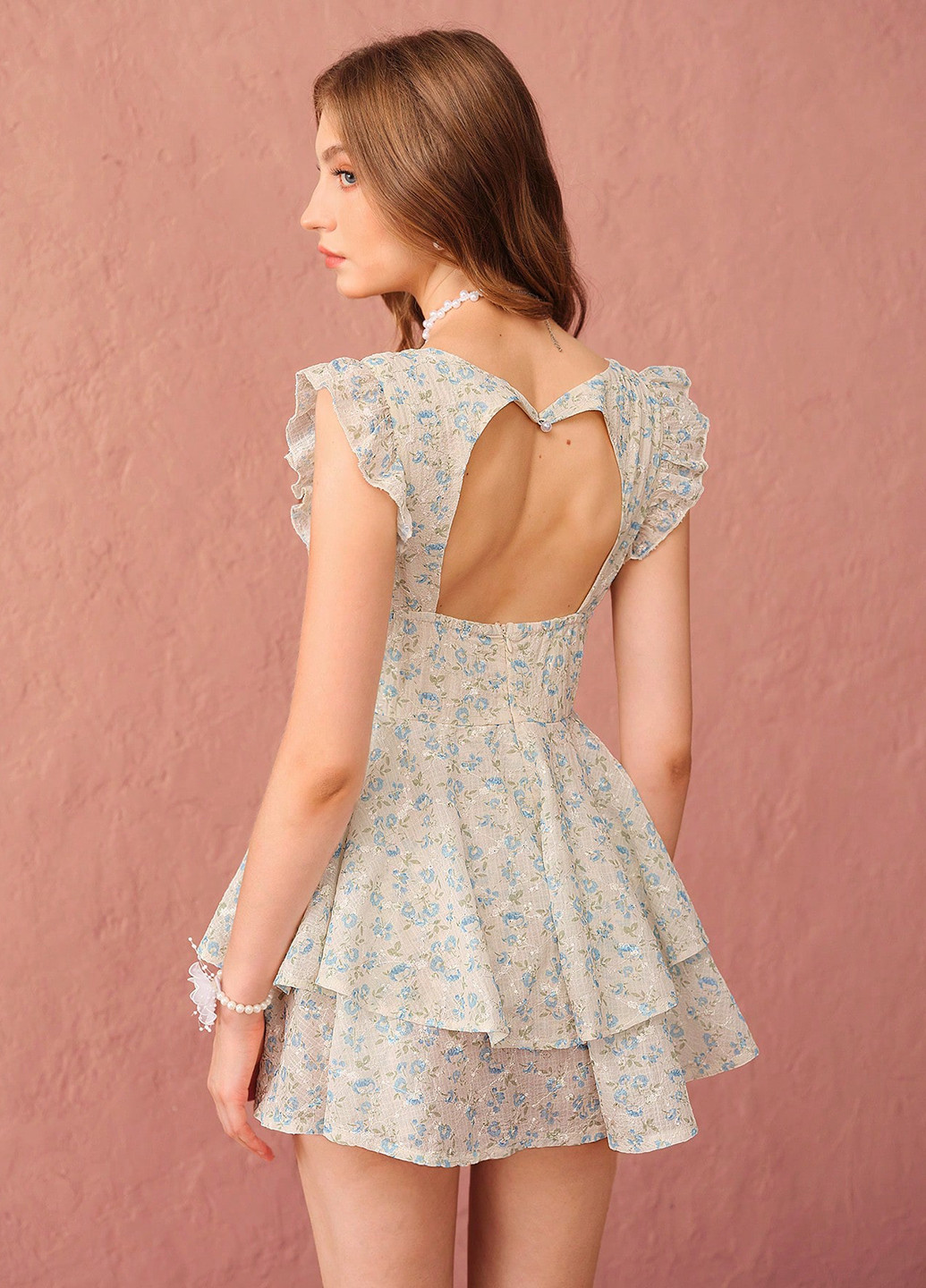 Комбінезон SHEIN комбінезон-шорти квітковий білий кежуал поліестер