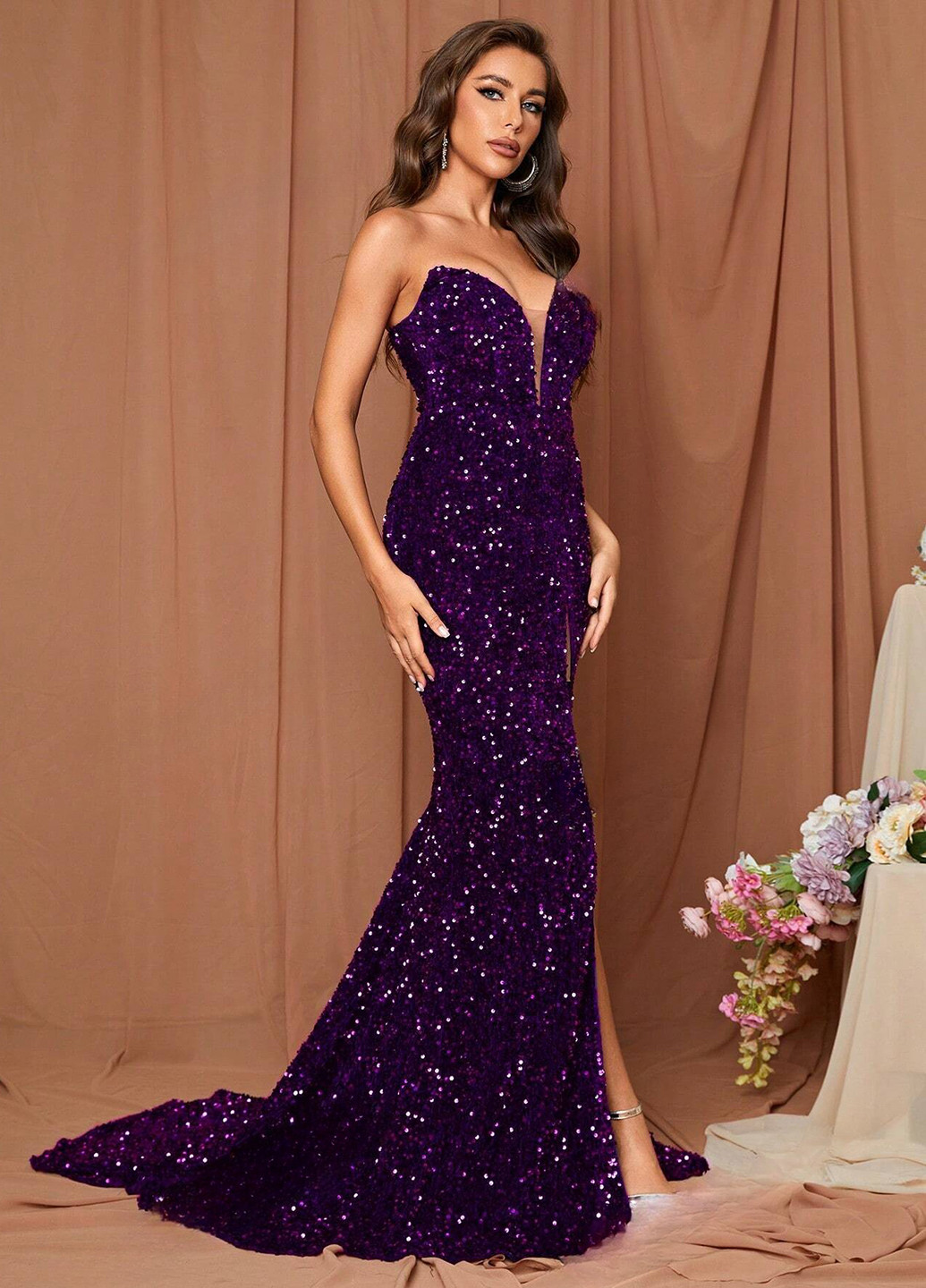 Темно-фіолетова вечірня сукня зі шлейфом SHEIN однотонна