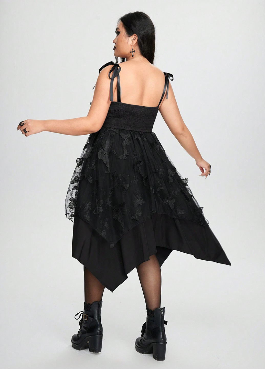 Черное кэжуал, праздничный платье с корсетом, с открытой спиной SHEIN бабочки