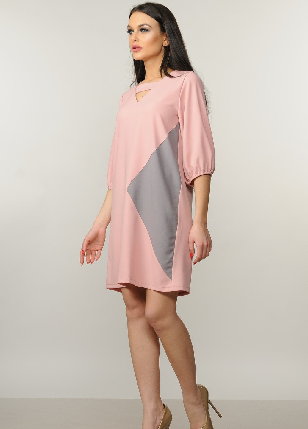Пудровое кэжуал платье Ри Мари однотонное