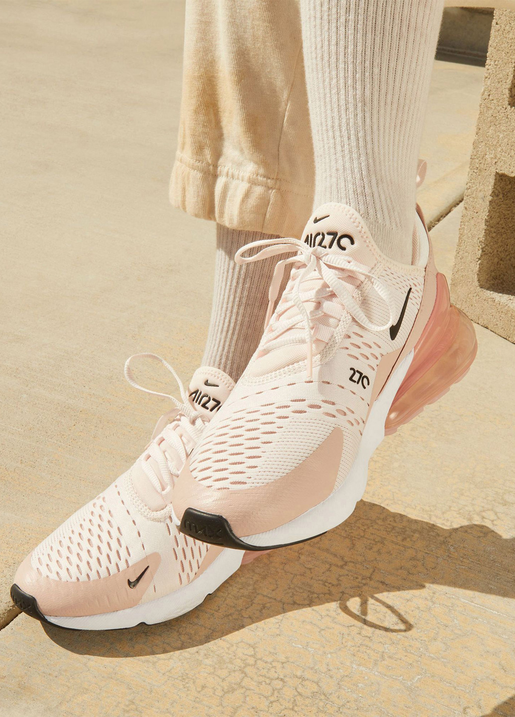 Кроссовки Nike WMNS AIR MAX 270 пудровые демисезоны (348430576)