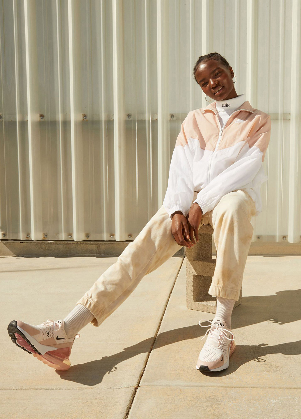 Кроссовки Nike WMNS AIR MAX 270 пудровые демисезоны (348430576)