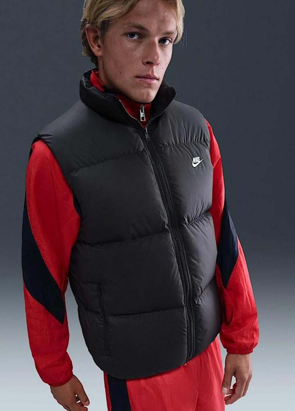 Жилет M TF CLUB PUFFER VEST 650 IB2977-010 Nike M NK TF CLUB PUFFER VEST 650 (369766484)