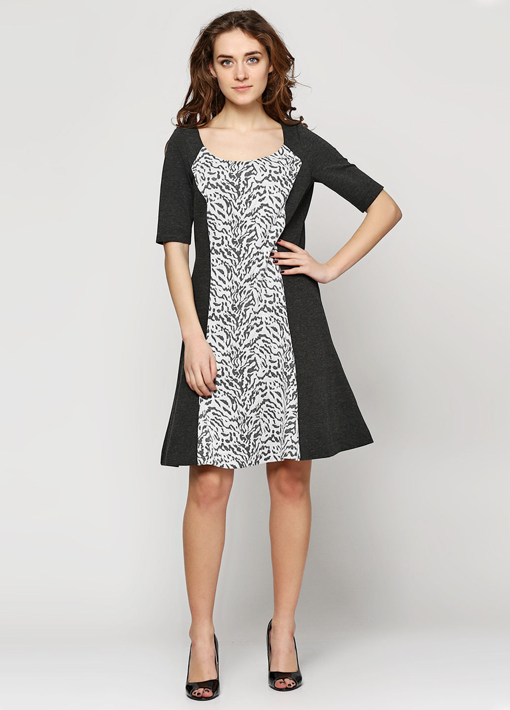 Сіра кежуал сукня Comma