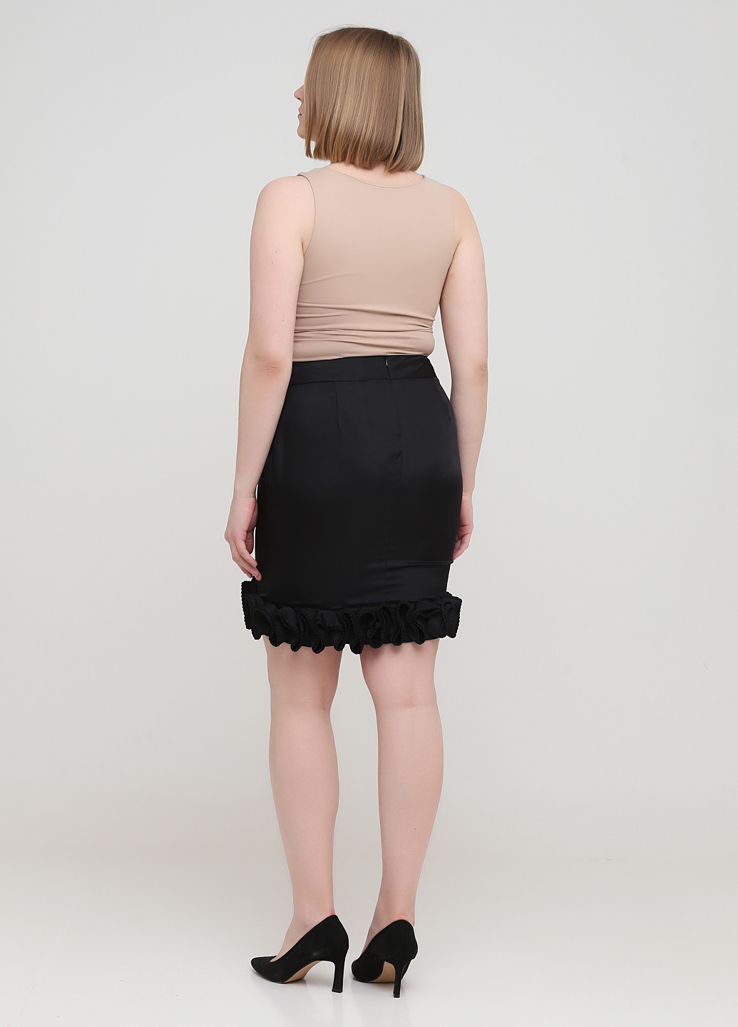 Черная кэжуал однотонная юбка Valentino