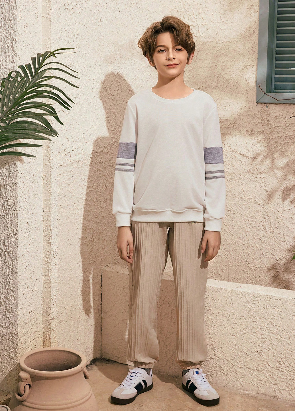 Бежевые спортивные, кэжуал демисезонные брюки джоггеры SHEIN