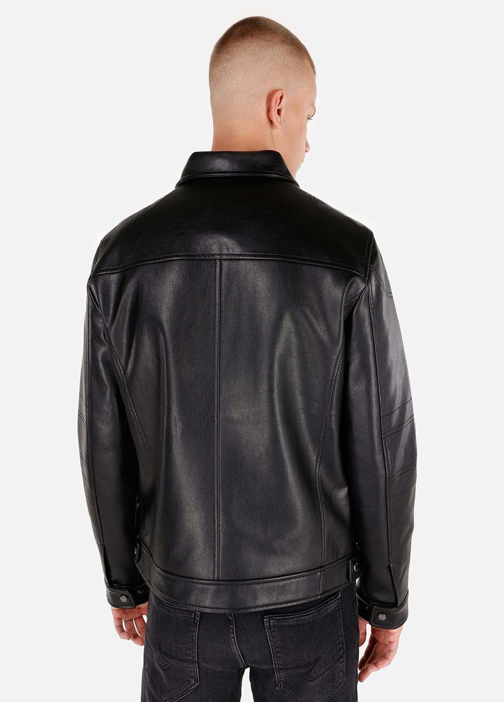 Чорна демісезонна куртка Colin's