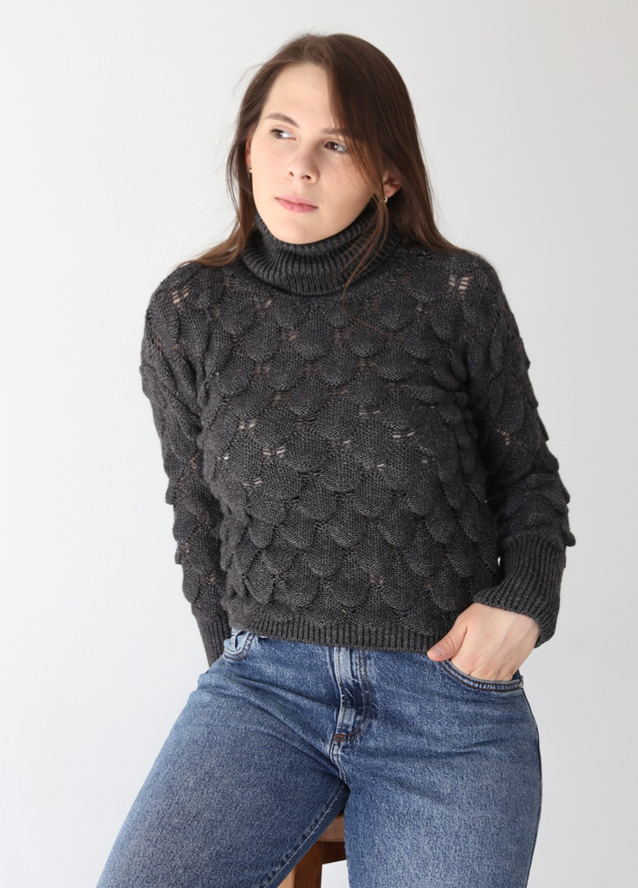 Темно-серый демисезонный свитер женский темно-серый укороченный вязаный Bebe Приталенный