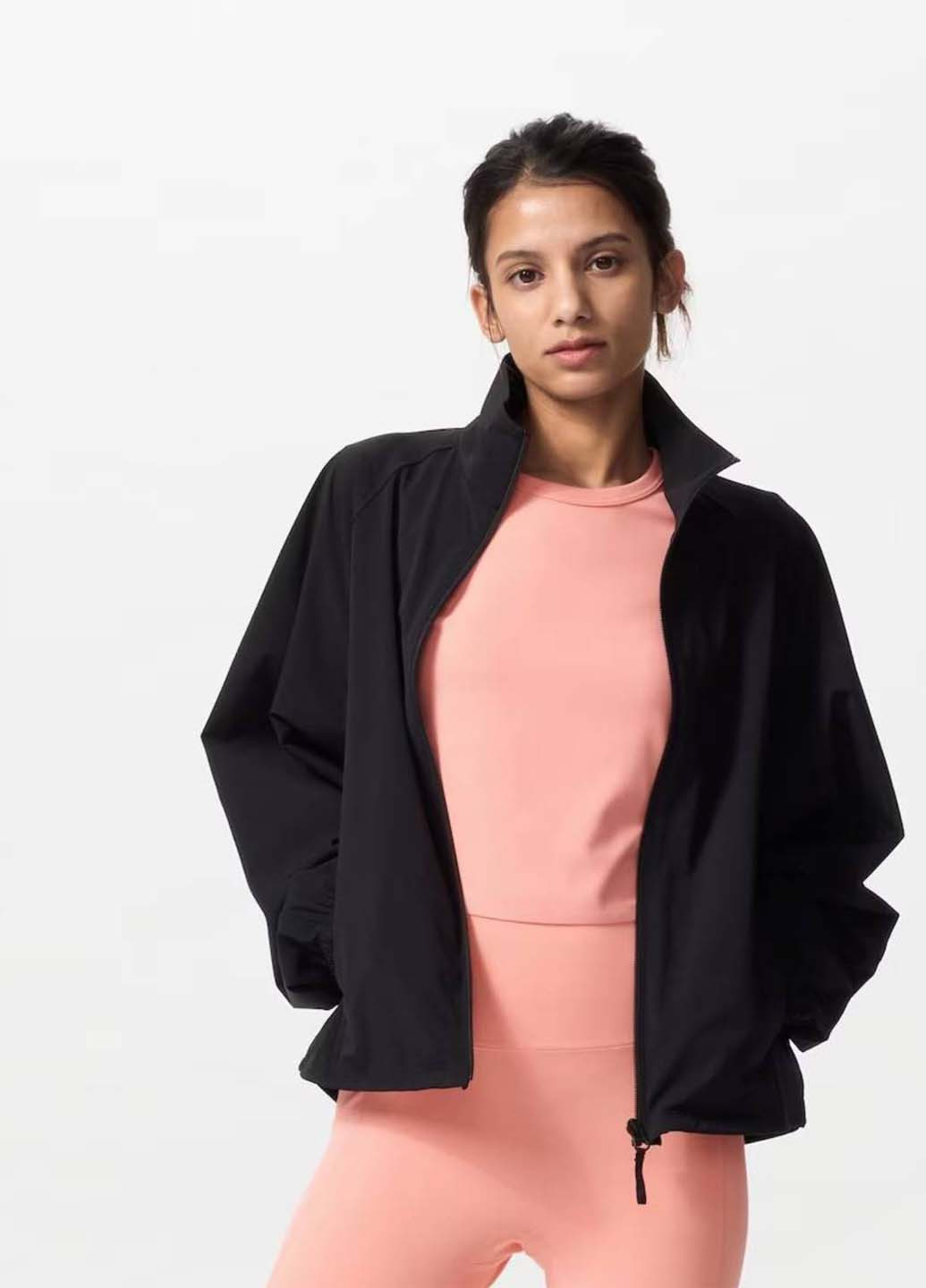 Розовый летний комплект (футболка, шорты) Uniqlo