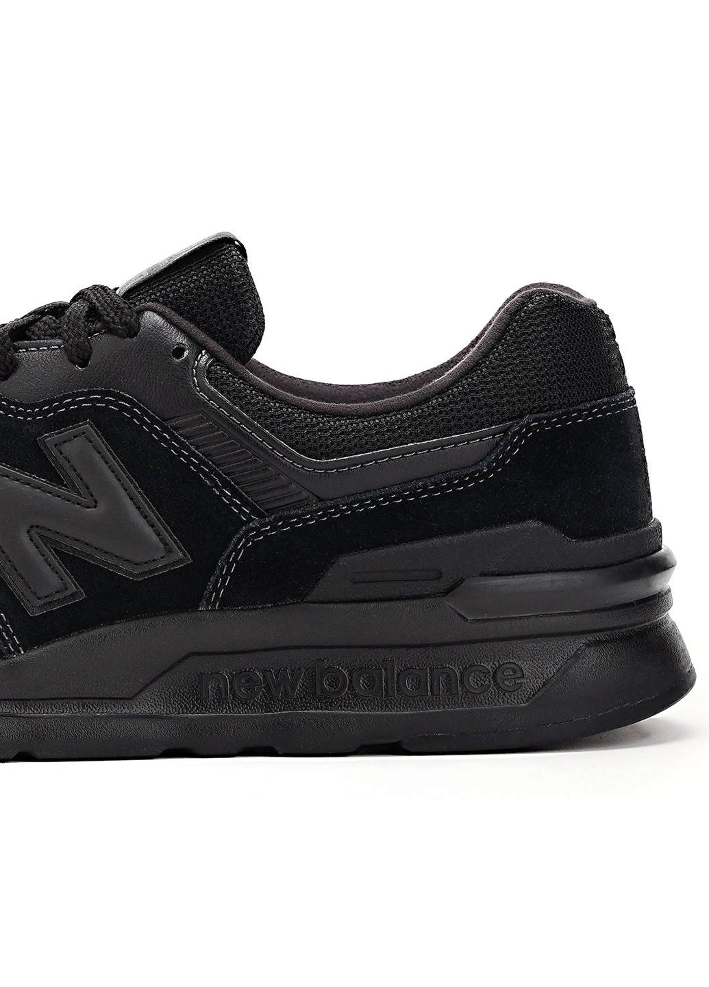 Черные демисезонные кроссовки New Balance Model 997
