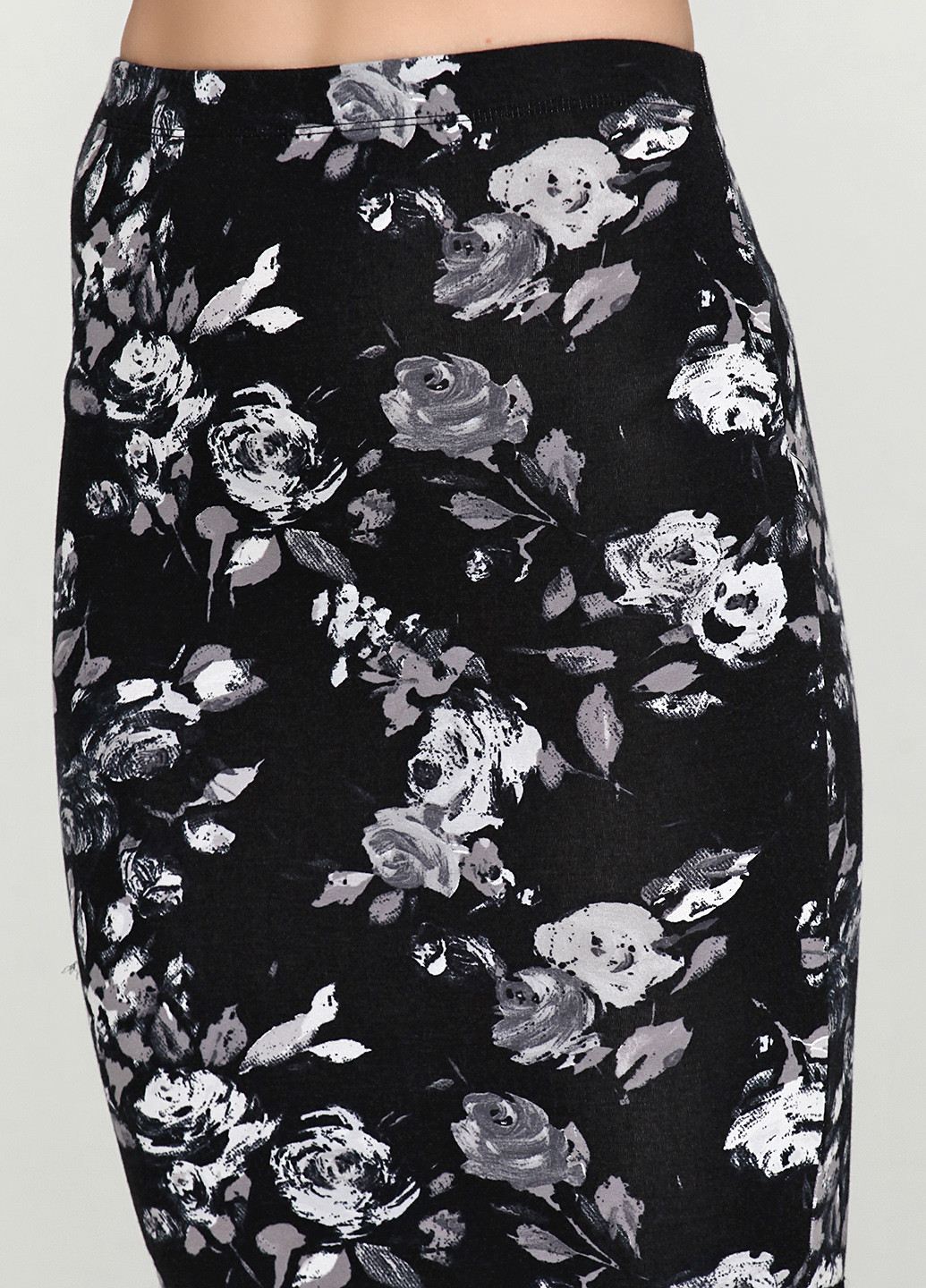 Черная кэжуал цветочной расцветки юбка Only карандаш