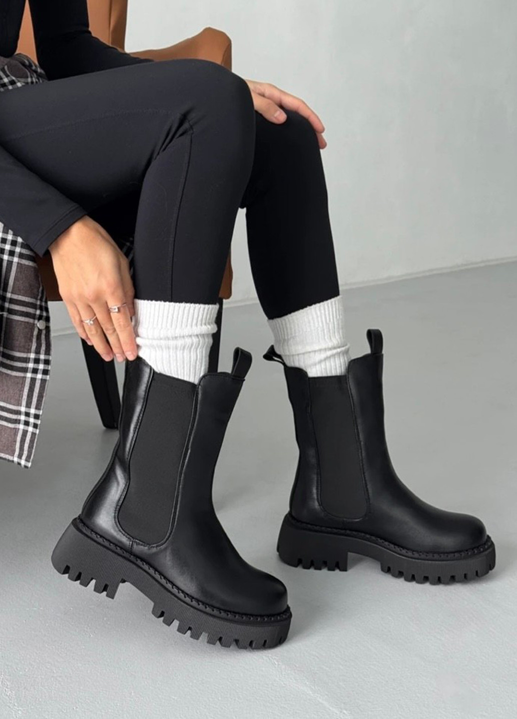 Зимние ботинки челси Meideli на тракторной подошве из искусственной кожи