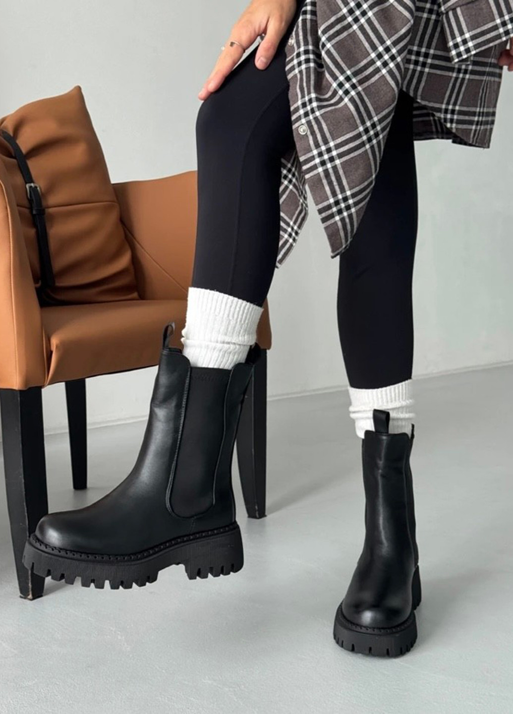 Зимние ботинки челси Meideli на тракторной подошве из искусственной кожи