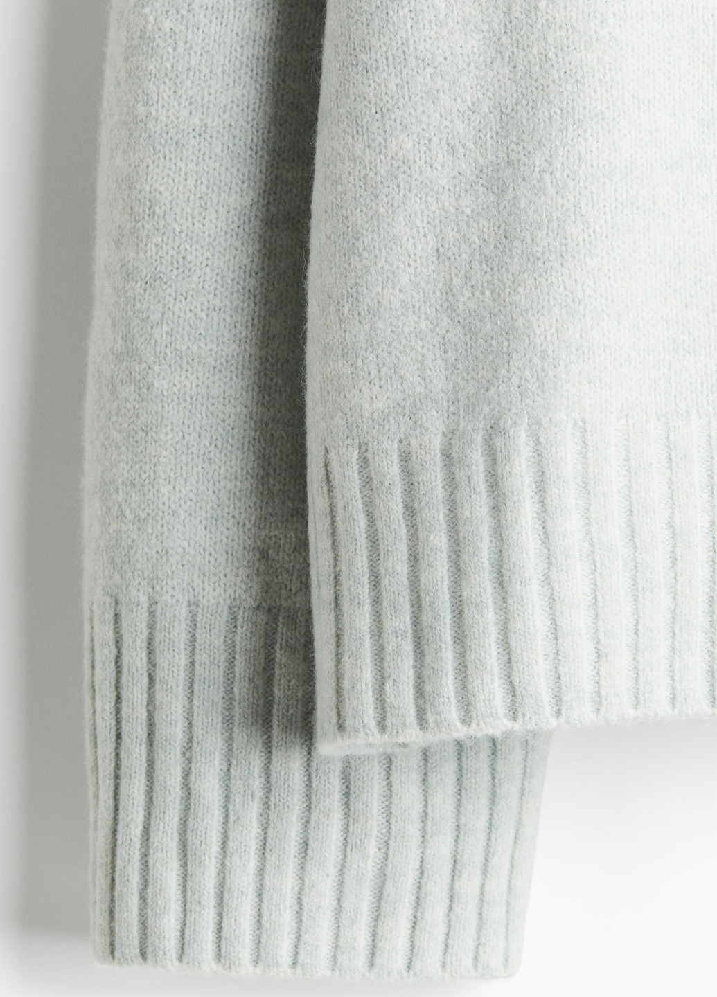 Светло-бирюзовый демисезонный свитер H&M