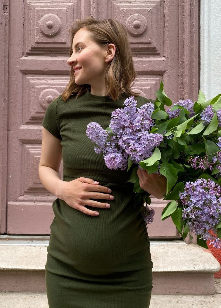 Оливкова (хакі) кежуал сукня для вагітних та годуючих мам із секретом для годування хакі To Be однотонна