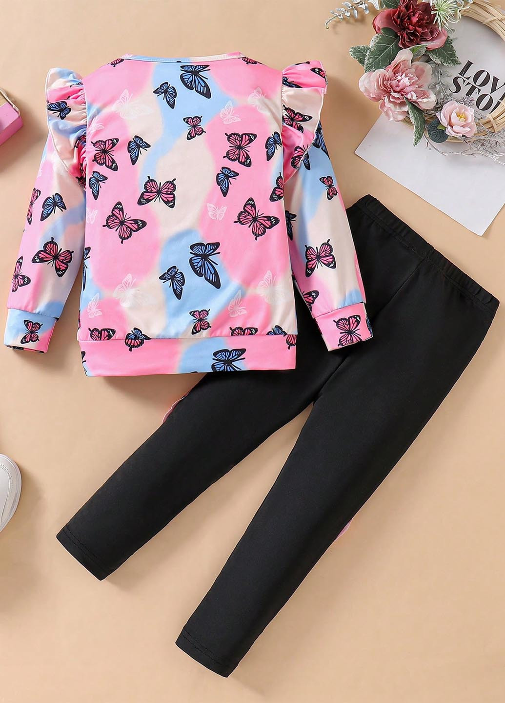 Розовый демисезонный костюм (свитшот, брюки) брючный SHEIN