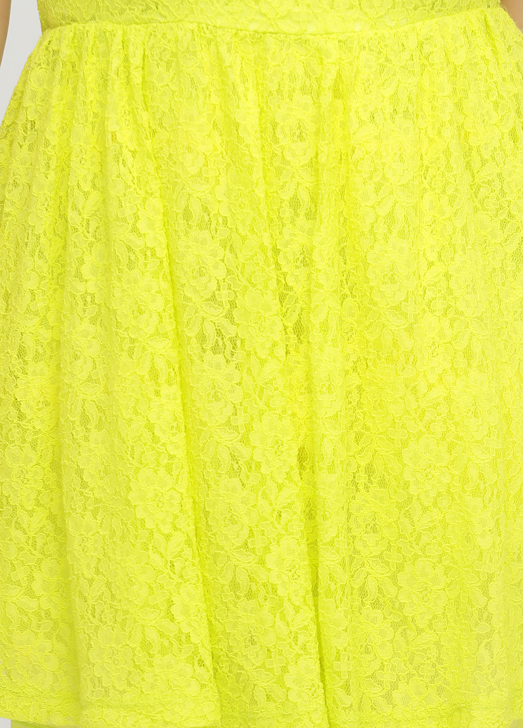 Кислотно-жёлтое кэжуал платье клеш Asos однотонное