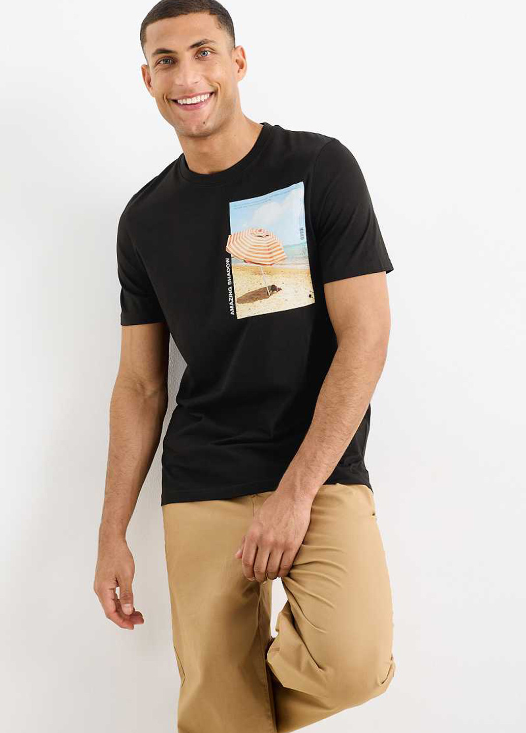 Чорна футболка C&A