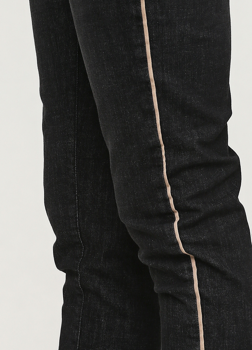 Темно-серые демисезонные зауженные джинсы Esmara