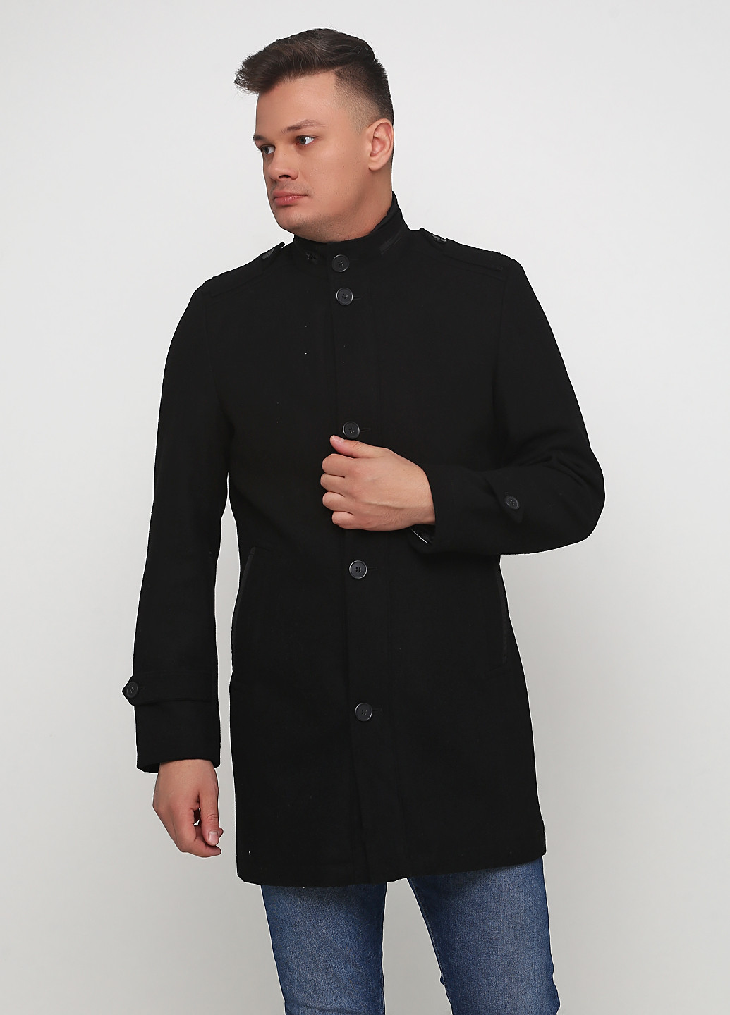 Черное демисезонное Пальто без капюшона Tomas Goodwin