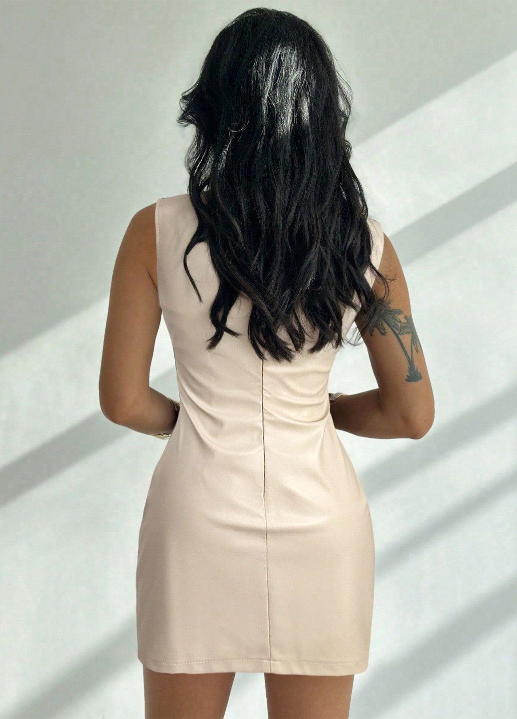 Бежева ділова, кежуал сукня SHEIN однотонна