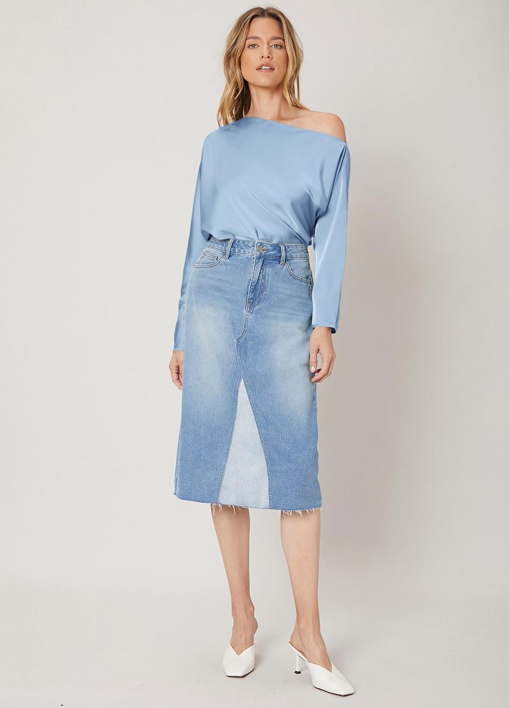 Блакитна блуза SHEIN