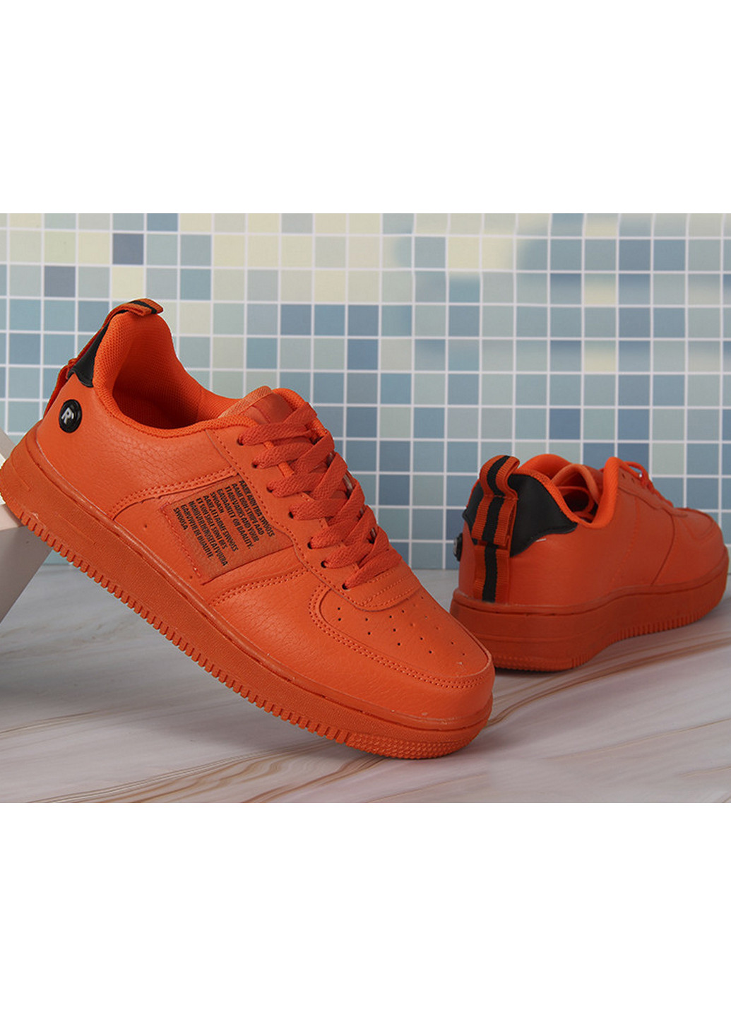 Оранжевые всесезонные кроссовки b21201-11 41 оранжевый Navigator