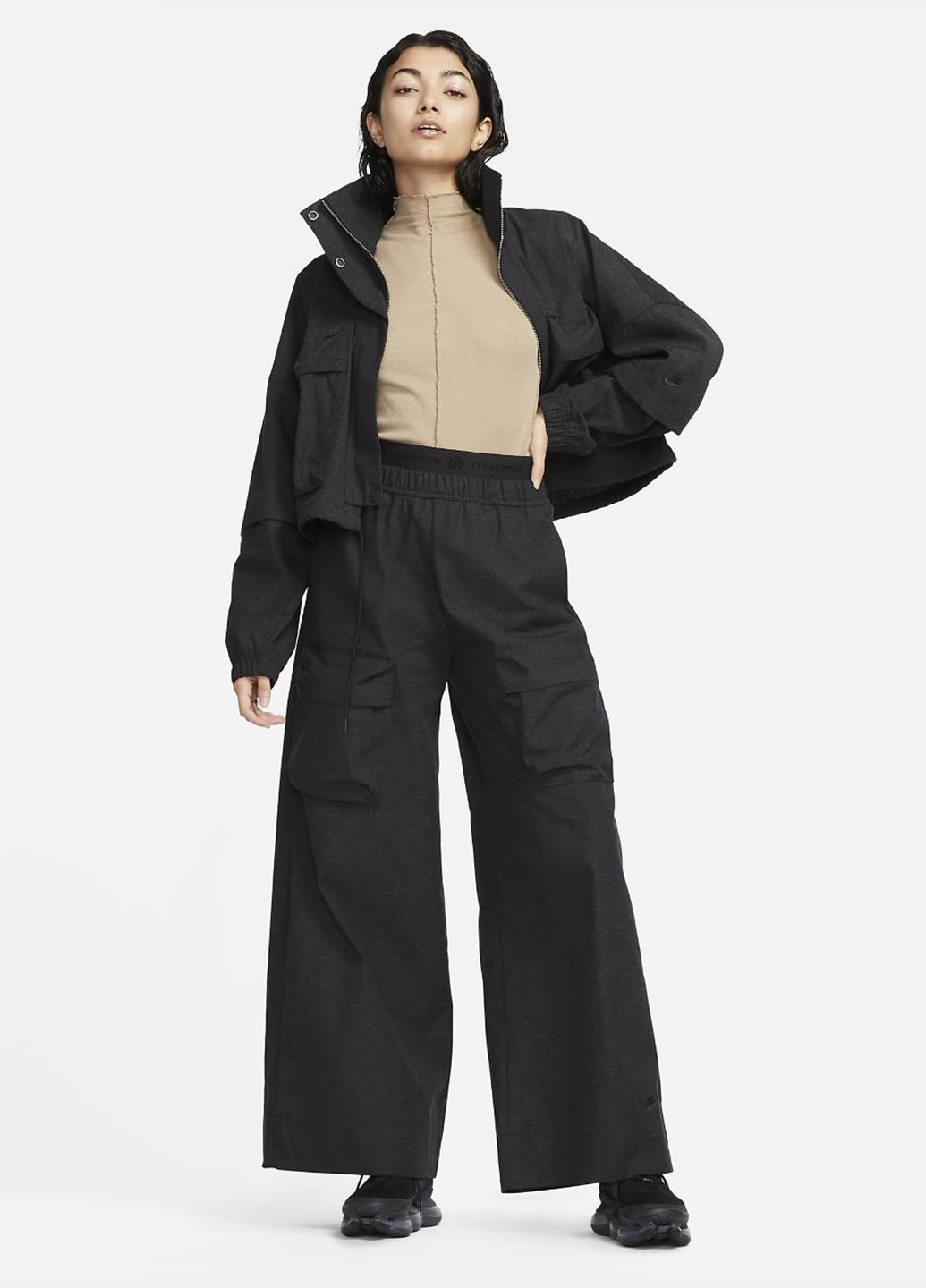 Брюки DV8489-032 Nike Sportswear Tech Pack Women's High-Waisted Wide-Leg Ripstop Pants (321302680)