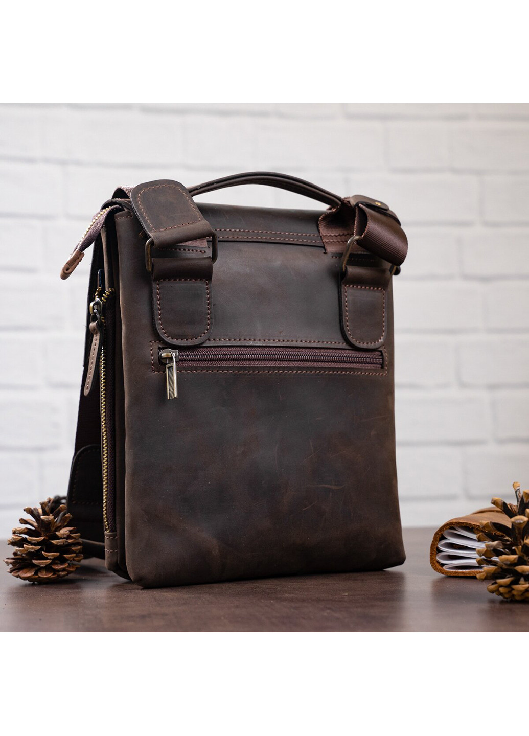 Чоловіча шкіряна сумка 22х26х2,5 см Shvigel (229459975)